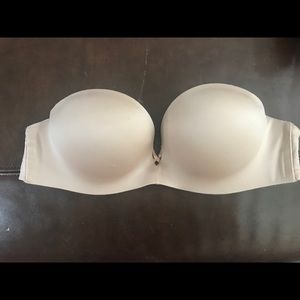 32c strapless nude Victoria’s Secret